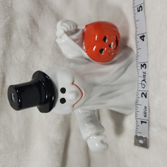 Silvestre, Celebrations, Halloween Vintage Ghost w Jack O lantern,Knick Knack - Picture 4 of 4